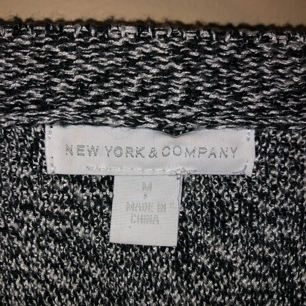 New York and Company Sweater - Picture 2 of 2